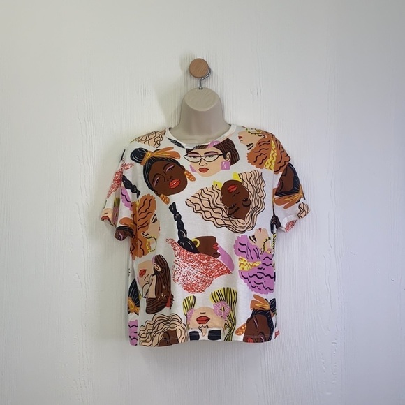 Zara - White Tee Shirt With Multiple Faces in Bright Colorful Accessories Size S - Picture 2 of 9